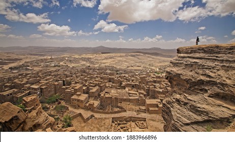 Thula is one of five towns in Yemen on the UNESCO World Heritage Tentative List. traditional houses and mosques. Yemen tourism landscape 