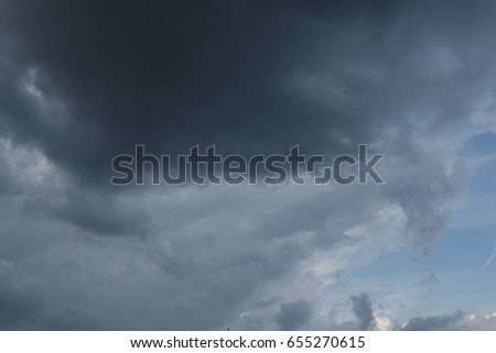 thunderstorm clody sky