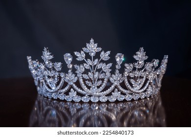 Tiara Diamond Silverly Brides Wedding Bridal Bride Details Accessories Head Jewerly A tiara is a jeweled head ornament. Its origins date back to ancient Iran, which was then adapted by Greco-Romans. I