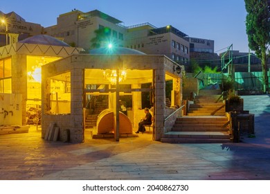 Tiberias, Israel - September 12, 2021: View Of The Tomb Of Rabbi Akiva, A Tanna (lived 1st And 2nd Centuries). With A Prayer. Tiberias, Israel