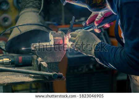 TIG welder to weld aluminum car part