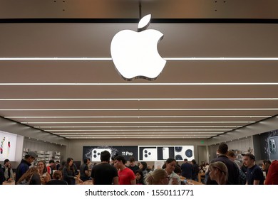 Tigard, Oregon, USA - Sep 29, 2019: Apple Store In Washington Square Shopping Mall.