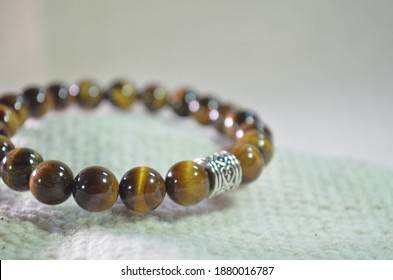 Tiger Eye Bracelet, Brown-yellow Stone.