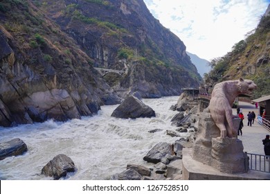 Tiger Leaping Gorge In Shangrila, China