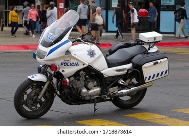 Tijuana, Mexico - October 20, 2017: Yamaha 900cc Motorcycle In Mexican Police Livery Parked In Road