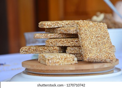 Til Chikki Or Chikki