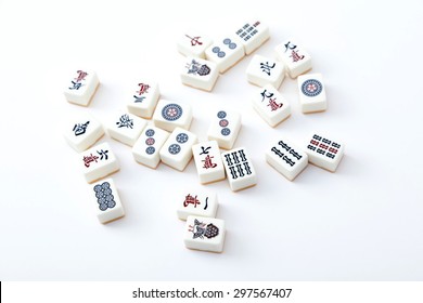 麻雀牌 の写真素材 画像 写真 Shutterstock