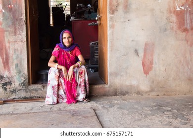 TILONIA, INDIA - OCTOBER 10, 2016: A Woman Sit In The NGO Barefoot College