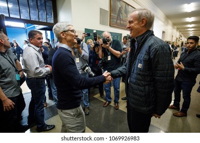 Tim Cook, Chief Executive Officer Of Apple Inc., Meets With Illinois Republican Governor Bruce Rauner At Lane Technical College Prep High School In Chicago, Illinois, U.S., March 27, 2018.