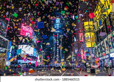 Time Square NYC, New Years Eve - USA December 31st 2020. A Nearly Empty Times Square During The Pandemic: Credit Kevin RC Wilson