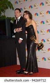 TINA FEY & JIMMY FALLON At The 2002 Emmy Awards In Los Angeles. 22SEP2002.  Paul Smith / Featureflash