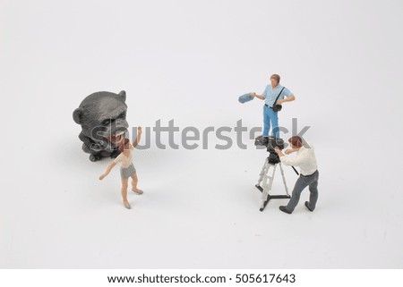 the tiny of figure theme broad cast