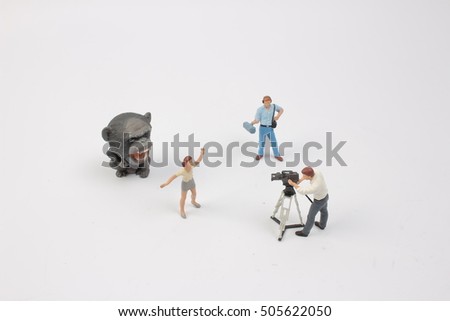the tiny of figure theme broad cast