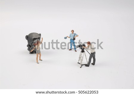 the tiny of figure theme broad cast