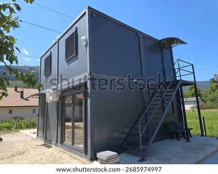 Tiny home made from containers, #tinyidea #tinyhomes #containerhouse #containerhouses 