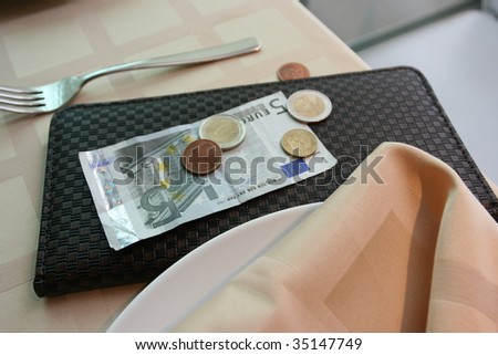 Tip on a restaurant table