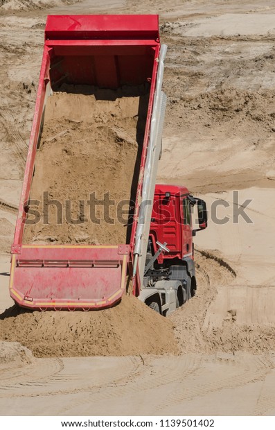 TIPPER TRUCK\
- Vehicles on the construction\
site\
