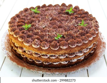 Tiramisu Cake