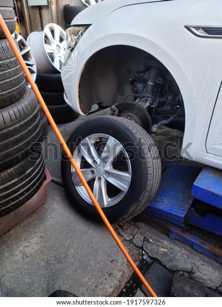 Tire Replacement\
Repair in service center