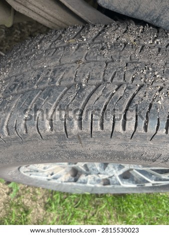 Tire thread with a screw in the side tire 
