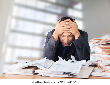 6,313 Contemplating exhausted Images, Stock Photos & Vectors | Shutterstock