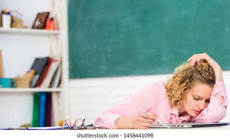 16,120 Tired in class Images, Stock Photos & Vectors | Shutterstock