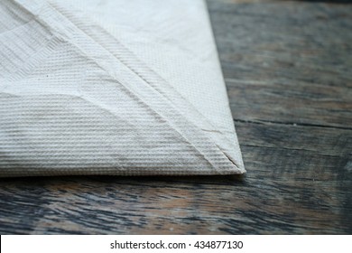 Tissues paper