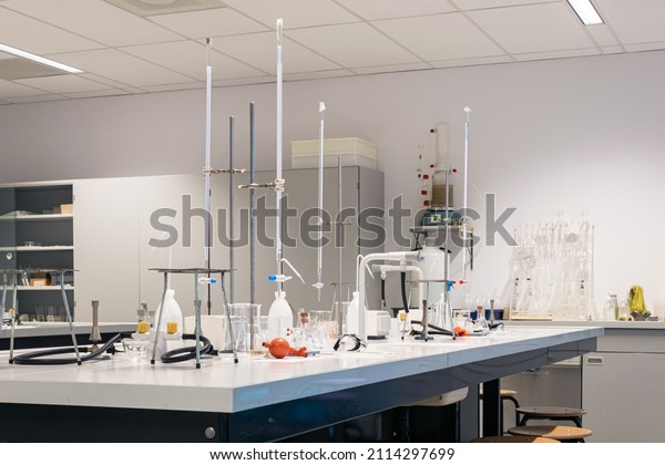 chemistry experiment setup