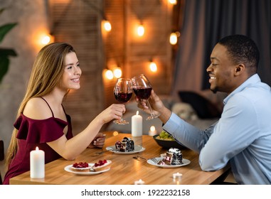 Cena Romantica En Casa Images Stock Photos Vectors Shutterstock