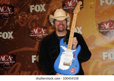 Toby Keith At The 2010 American Country Awards Press Room, MGM Grand Hotel, Las Vegas, NV. 12-06-10