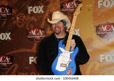 Toby Keith At The 2010 American Country Awards Press Room, MGM Grand Hotel, Las Vegas, NV. 12-06-10