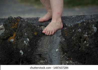 Kiwi sunset feet
