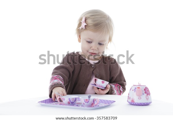 tea set for toddler girl