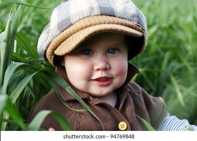 Toddler Green Grass Stock Photo 94769848 | Shutterstock