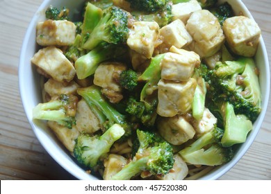 Tofu And Broccoli Stir Fry  