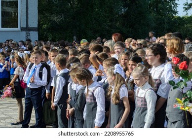 Togliatti, Samara Region, Russia - September 01, 2022: 6th Grade Students Lined Up In Front Of The Building On The First School Day At Lyceum 51.