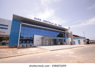 Lomé, Togo - 05 01 2015 : Road And Bus Station In Lomé