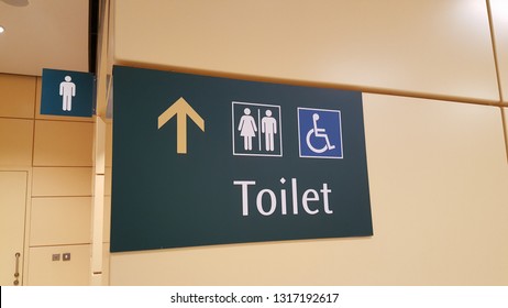 Toilet Sign Bencoolen Singapore Stock Photo (Edit Now) 1317192590