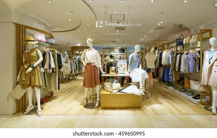 23,065 Department store hall Images, Stock Photos & Vectors | Shutterstock