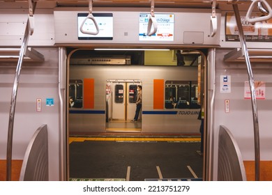 Tokyo, Japan - 04.2022: Interior Of Tokyo Metro 17000 Series Electric Multiple Unit (EMU) Train On Tokyo Metro Fukutoshin Line