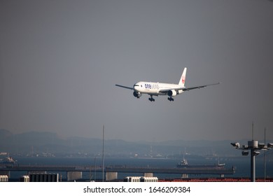 Tokyo, Japan - 8 February, 2020: Japan Airlines (JAL) Airplane With One World Alliance Sign In Haneda Airport HND (one Of Main Tokyo Airports). Oneworld Is Airline Alliance