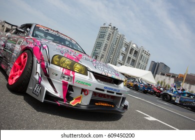 Tokyo, Japan - April 18, 2015: Drift Cars Before A Race At The Round 1 Of D1 Grand Prix At  At Odaiba Special Course.