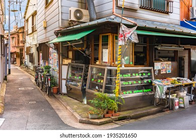 Tokyo, Japan - March 12 2021: Retro Delicatessen Store Selling Variety Of Homemade Fried Tempura Vegetables And Fishes With Croquettes Of Potatoes And Meat At A Neighborhood Street Corner Of Sumida.