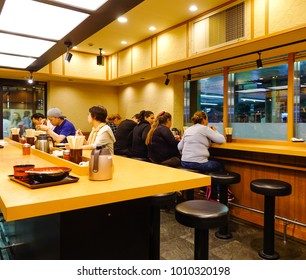 喫茶店 店内 の画像 写真素材 ベクター画像 Shutterstock