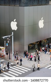 TOKYO, JAPAN - October 26, 2019: Overhead View Of The Apple Store In Ginza And The Busy Sidewalk In Front Of It.