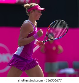 TOKYO, JAPAN - SEPTEMBER 19 :  Yanina Wickmayer In Action At The 2015 Japan Womens Open WTA International Tennis Tournament