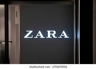 Zara Shoes Images Stock Photos Vectors Shutterstock