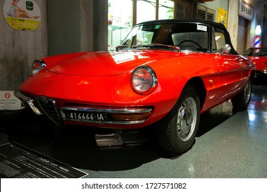 Duetto Alfa Romeo High Res Stock Images Shutterstock