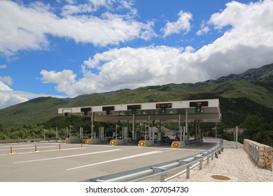 Toll Plaza, Biokovo Croatia 