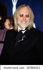 Tom Petty At The Rock And Roll Hall Of Fame, NYC, 3/18/2002